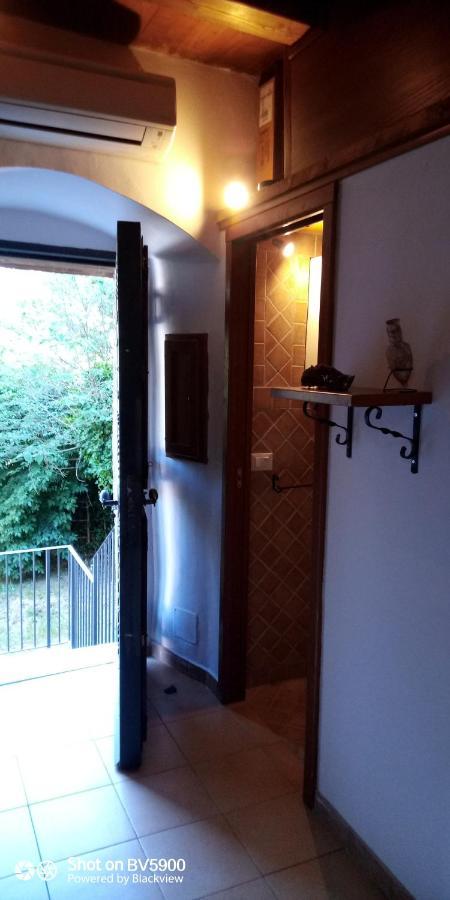 דירות קלקטה Casa Vittoria מראה חיצוני תמונה